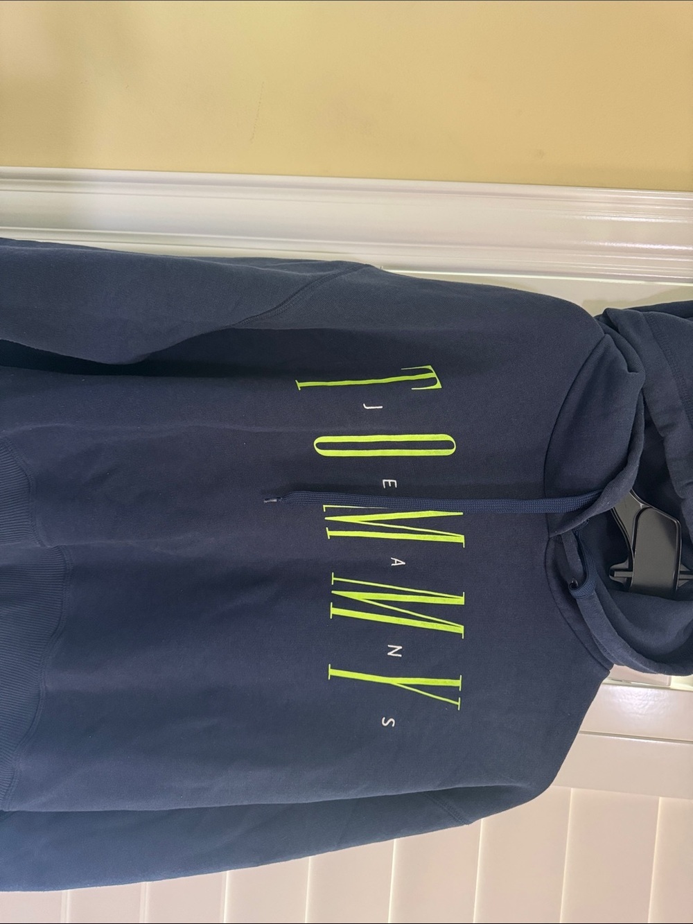 Tommy Hilfiger Navy Crewneck Hoodie with Neon Yellow Logo - Picture 2 of 4